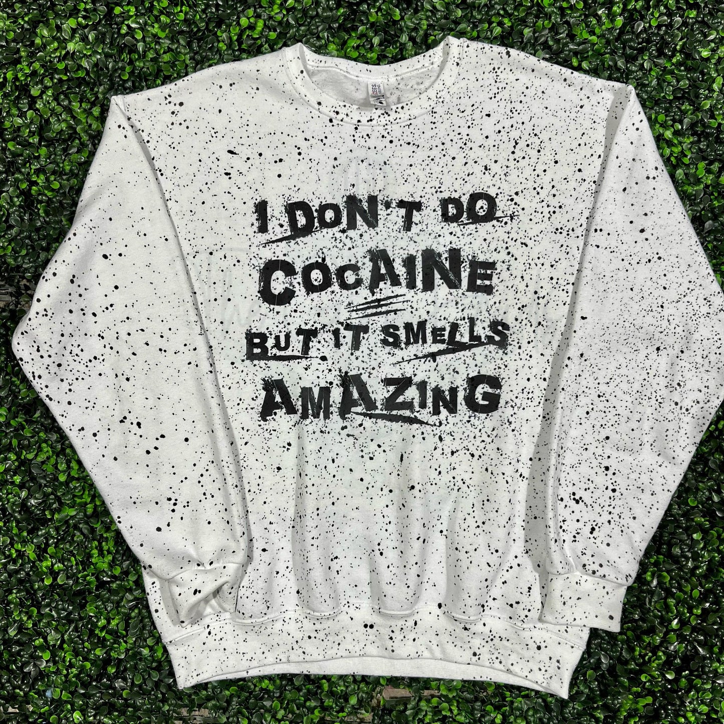 It Smells Amazing Top Design