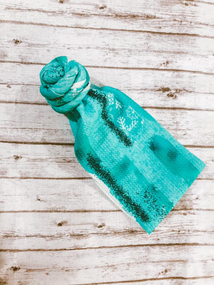 Snowflakes Brushstrokes Bow