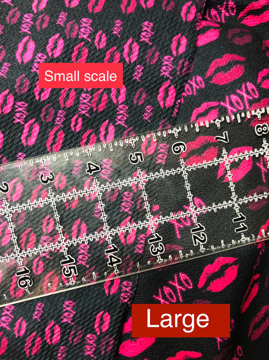 Xoxo Lips Large Scale
